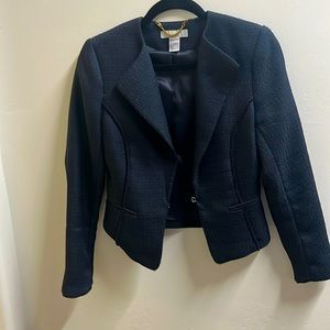 Adorable, navy blue cropped blazer from H&M size 4 hook front closure